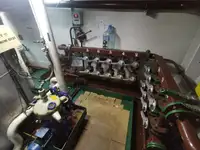 Kapal bekalan untuk dijual