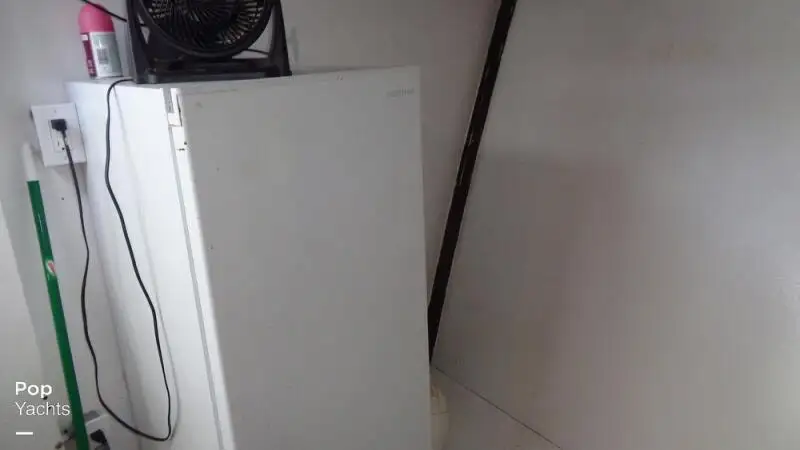 Kapal feri untuk dijual