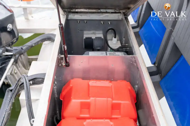 Kapal feri untuk dijual