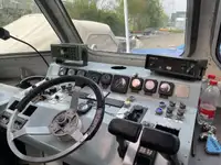 Kapal rondaan untuk dijual
