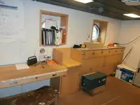 Kapal kontena untuk dijual