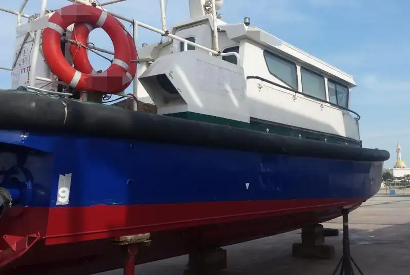 Kapal anak kapal untuk dijual