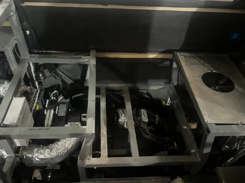 Kapal kerja untuk dijual