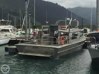 Kapal anak kapal untuk dijual