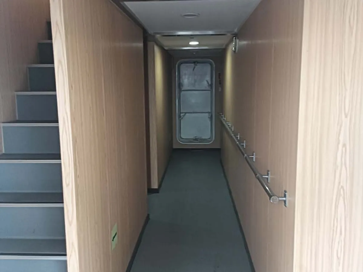 Kapal layar untuk dijual