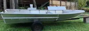 Kapal kerja untuk dijual
