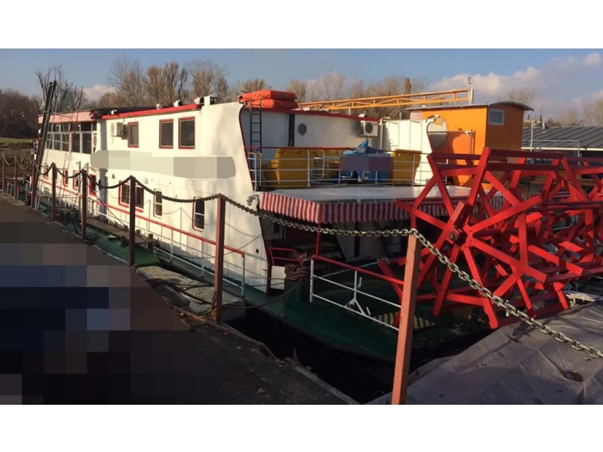 Kapal kontena untuk dijual