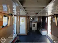 Kapal feri untuk dijual