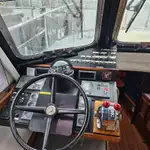 Kapal rondaan untuk dijual