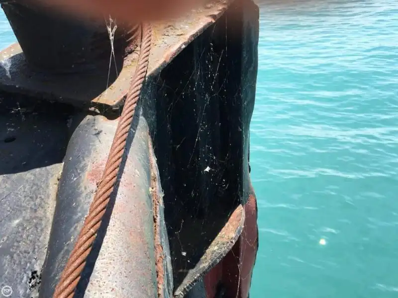Kapal tunda untuk dijual