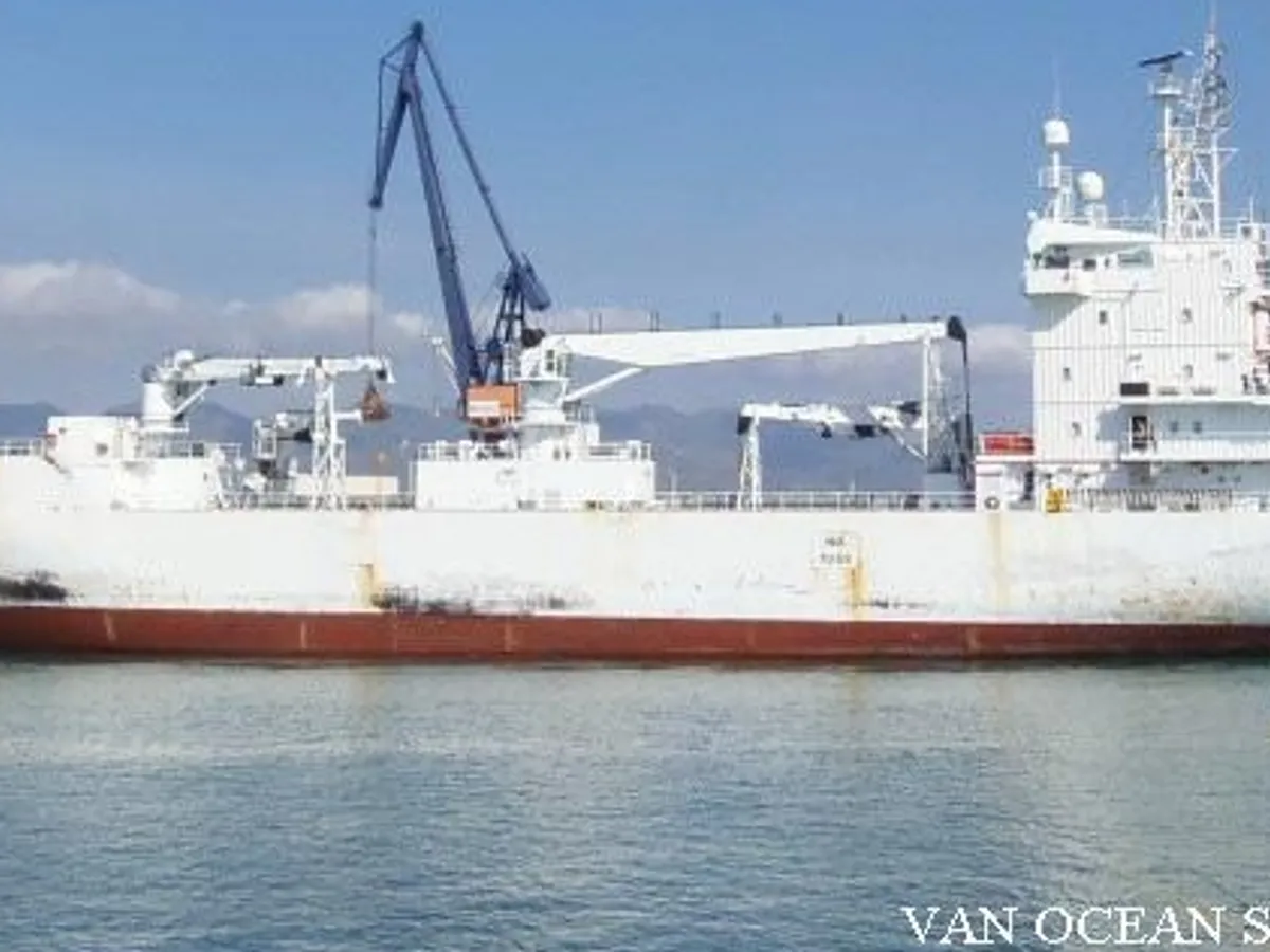 Kapal peti sejuk untuk dijual