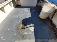 Kapal pemprosesan ikan untuk dijual