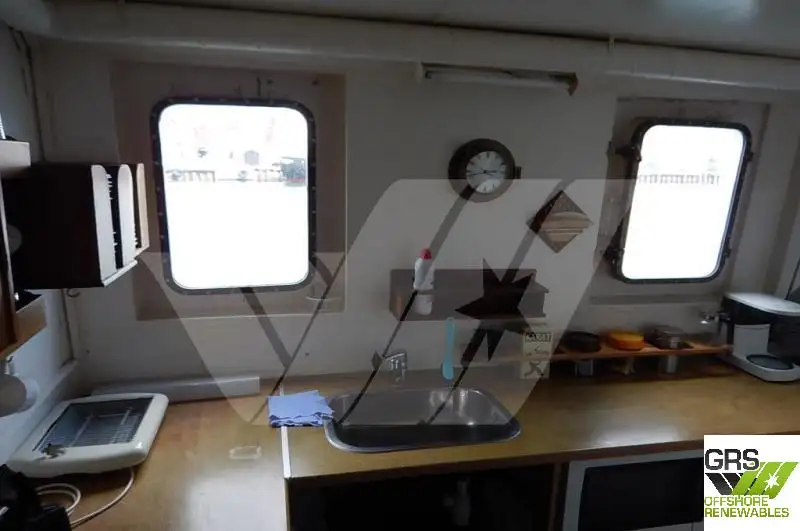 Kapal tinjauan untuk dijual