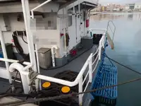 Kapal kerja untuk dijual