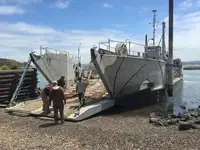 Kapal pendaratan, tangki untuk dijual