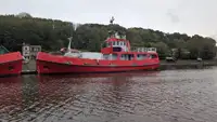 Kapal tinjauan untuk dijual