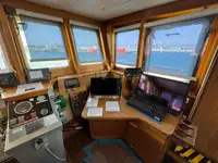 Kapal kontena untuk dijual