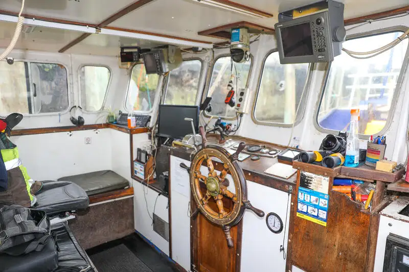 Kapal LNG untuk dijual