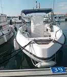 Kapal pelayaran untuk dijual