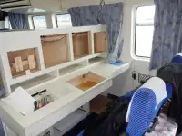Kapal rondaan untuk dijual