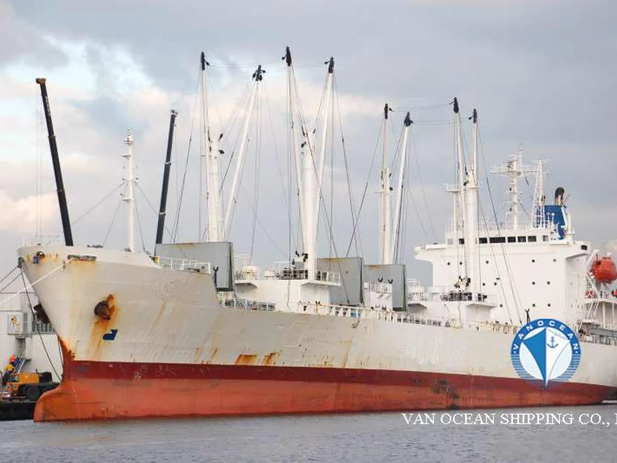 Kapal peti sejuk untuk dijual