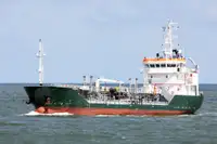 Oil/Chemical tanker untuk jualan