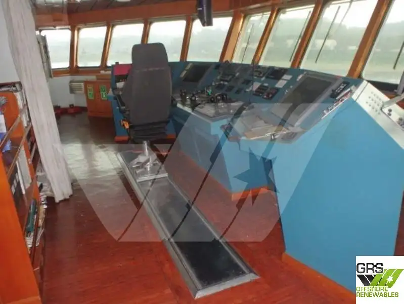 Kapal bekalan untuk dijual