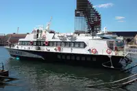 Kapal layar untuk dijual