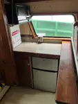 Kapal anak kapal untuk dijual
