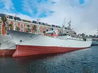 Kapal pukat untuk dijual