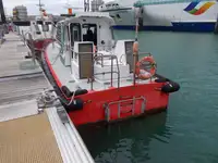 Kapal rondaan untuk dijual
