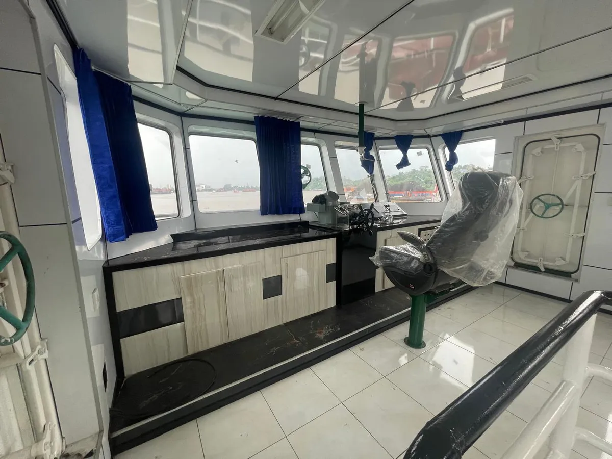 Tongkang untuk dijual