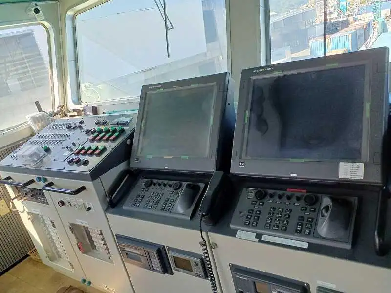 Kapal pengangkut pukal untuk dijual