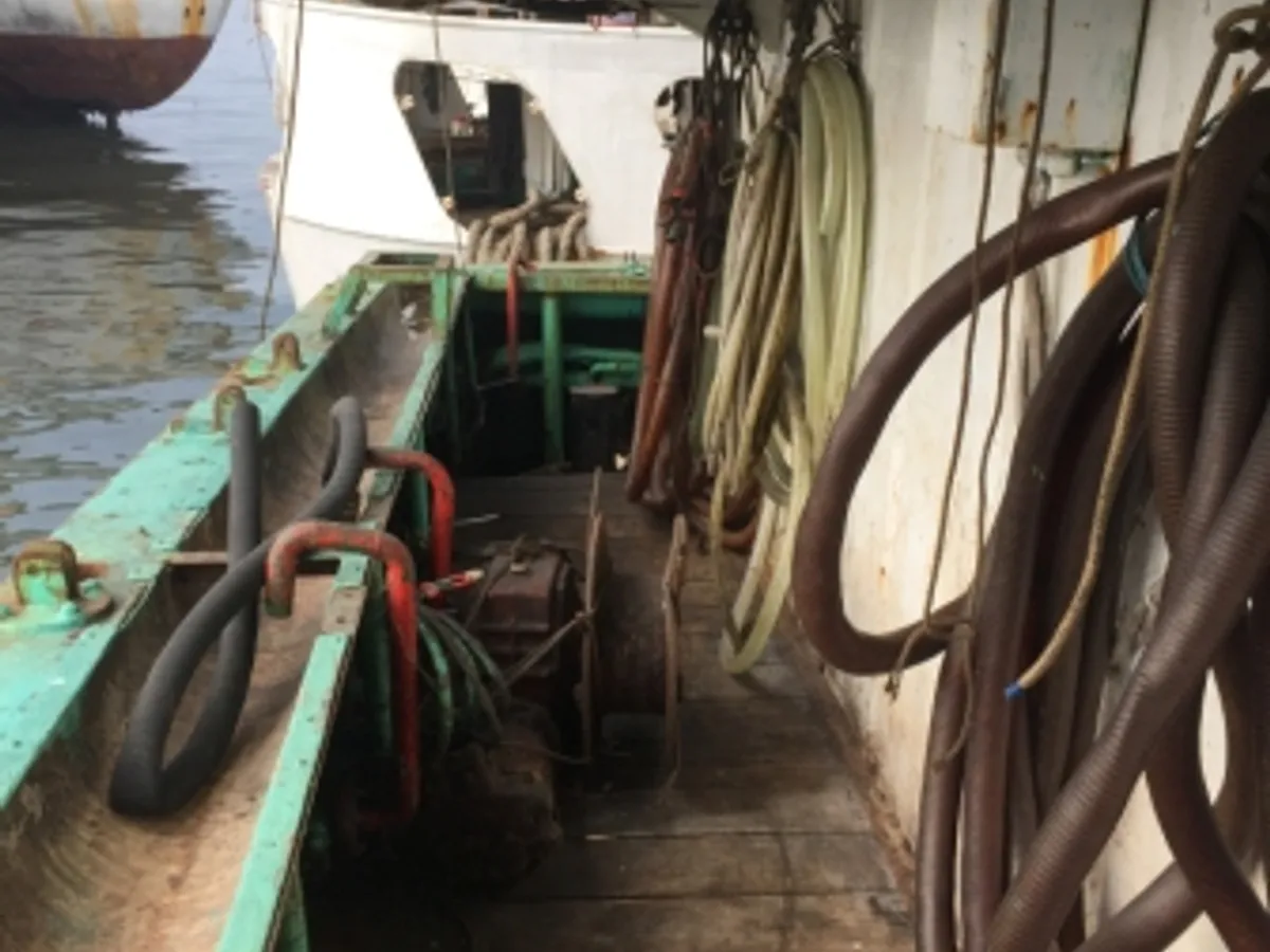 Kapal pencari sotong untuk dijual