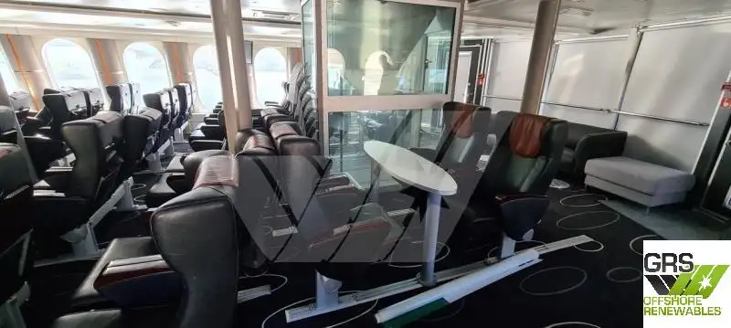 Kapal tinjauan untuk dijual