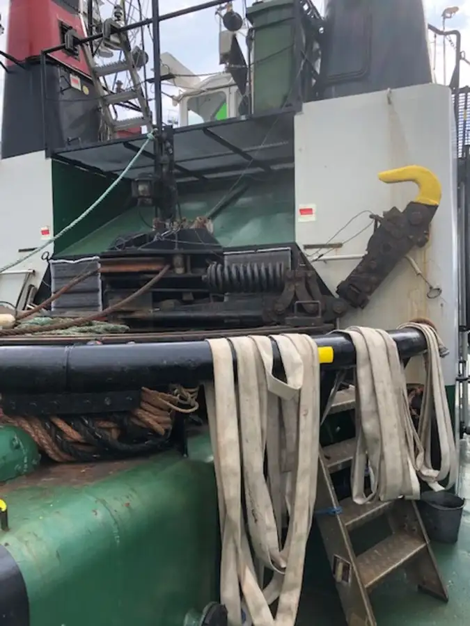 Kapal tunda untuk dijual