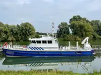 Kapal rondaan untuk dijual