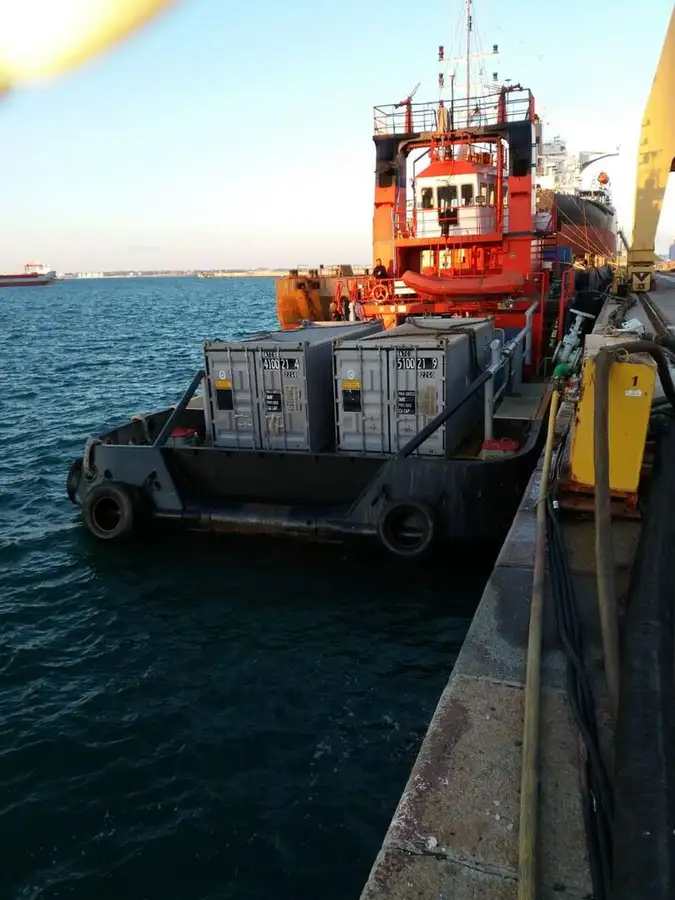 Kapal tunda untuk dijual