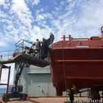 Kapal anak kapal untuk dijual