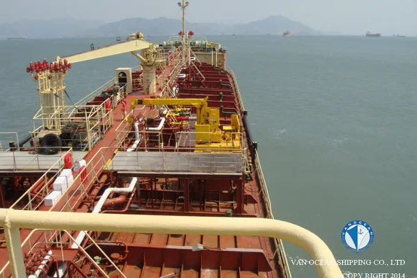 Oil/Chemical tanker for sale
