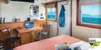 Kapal pelayaran untuk dijual