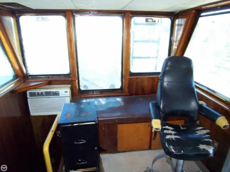 Kapal tunda untuk dijual