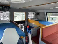 Kapal penyelidik untuk dijual