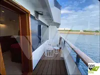 Kapal pelayaran untuk dijual
