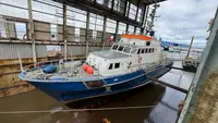 Kapal rondaan untuk dijual