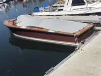 Kapal pesiar untuk jualan