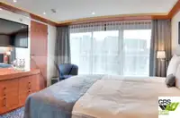 Kapal pelayaran untuk dijual