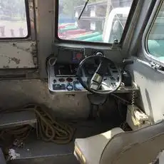 Kapal kerja untuk dijual