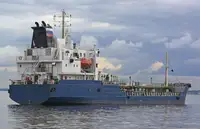 Oil/Chemical tanker untuk jualan