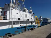 Kapal penyelidik untuk dijual